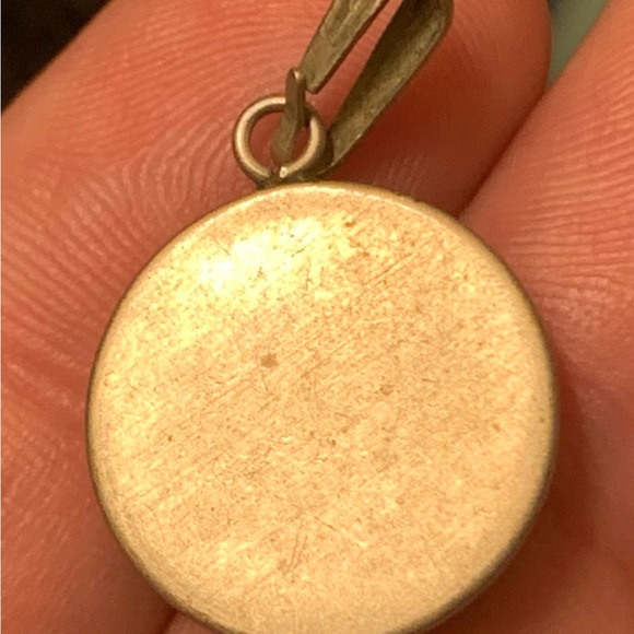 Blue Morpho Butterfly Wing Tropical sunset pendant - Picture 2 of 2